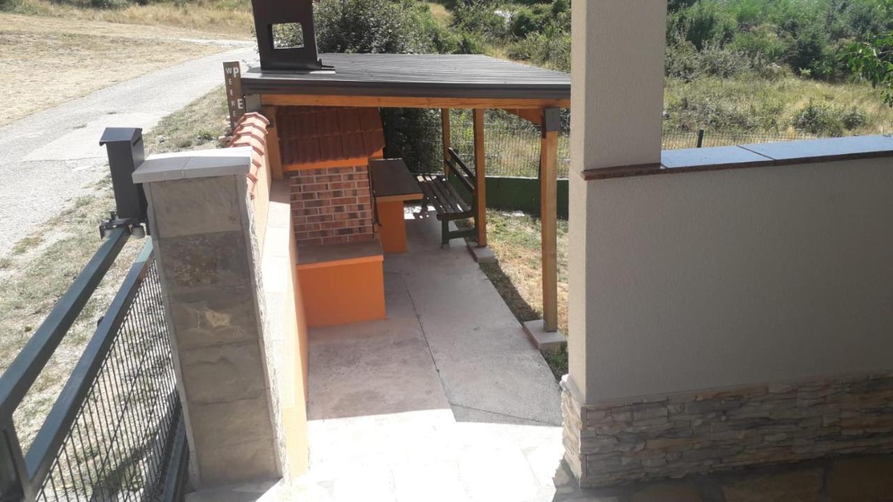 Weekend House Petar Villa Lusnic Exteriör bild